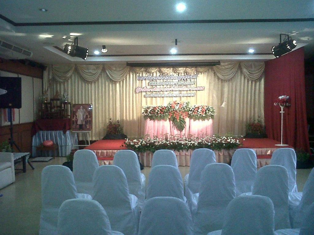 Kasem Garden Hotel Surin Ban Nong Tao Exterior foto