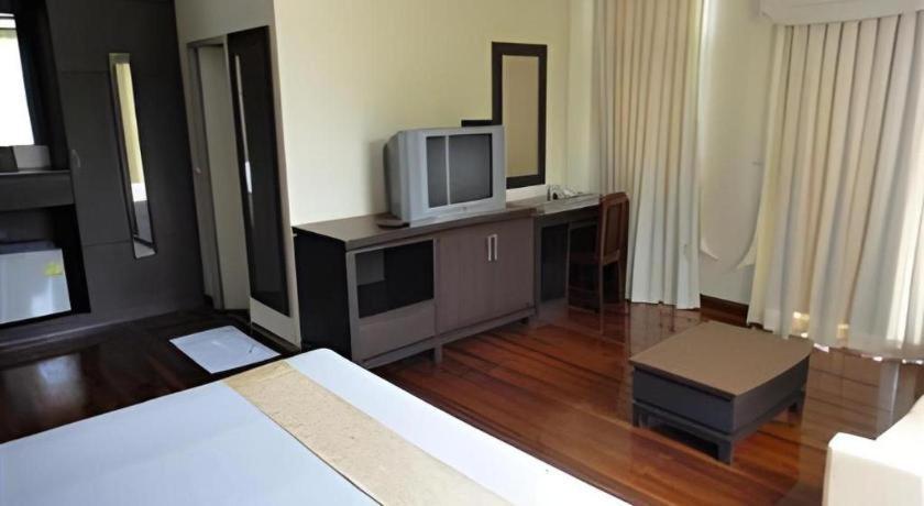 Kasem Garden Hotel Surin Ban Nong Tao Exterior foto