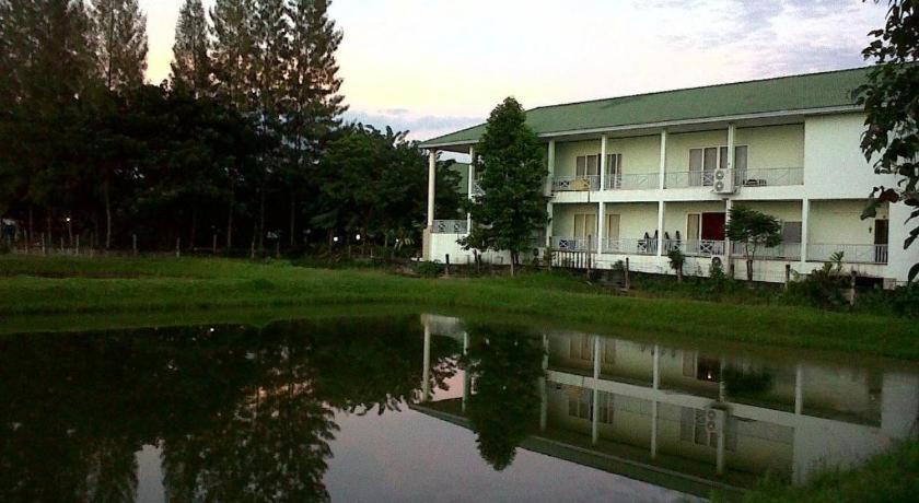 Kasem Garden Hotel Surin Ban Nong Tao Exterior foto